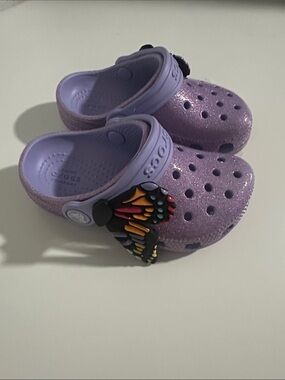 CROCS Kids' Glitter Lavender Clogs with Colorful Butterfly Charm